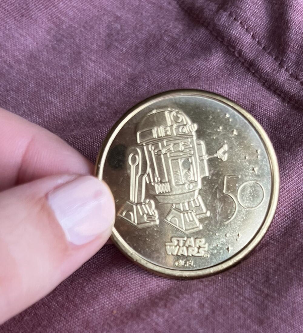 2021 Walt Disney World 50th Anniversary Metal Medallion Coin - R2-D2